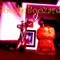 Feeding Fantasies. Drinking Desires. Smoking Sins. #FoodieTwitter #FoodiesMeetUp (tweets by @amitmehra )