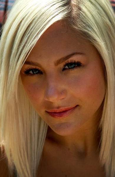 RidzParker's profile picture. I am a Fashion Designer and currently have setup a new fashion line in NY. I would love to meet people with similar interests and share my ideas.