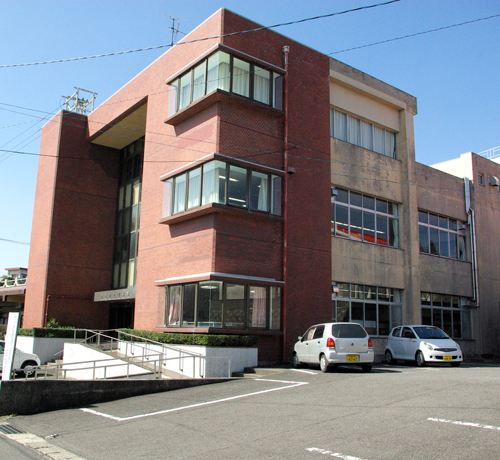 makuralib's profile picture. 枕崎市立図書館の情報をツイートします！