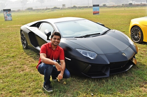 Sr Manager Content Marketing @izoototeam. Ex @Gadgets360, @Pricebaba. Gadget freak, Car enthusiast. Live To Drive.