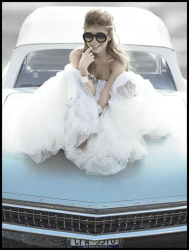 julja_ku_346570's profile picture. 