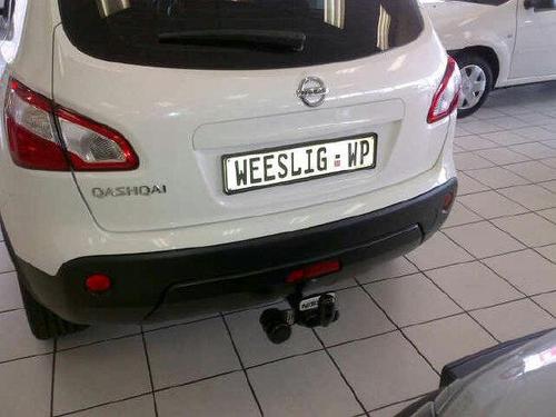 deniseweeslig's profile picture. I'm a programmer at Old Mutual and attended Groote Schuur High School. I was the original owner of the KFMFAN-WP number plate.