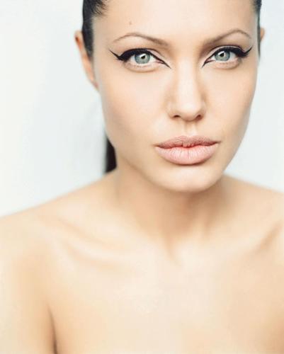 ljudmila_we_893's profile picture. 