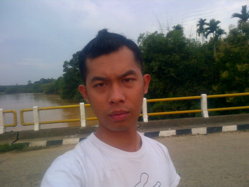 putrasulungbae's profile picture. 