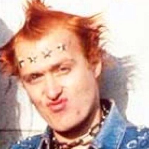 Was Once a  Medical Student at Scumbag University! One Babycham and im anybodys!