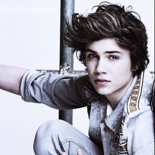 my otp is shellet/
http://t.co/AbAKDTLrFy