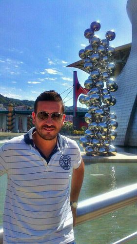 Dramaturgo.
Instagram: PEDROGUIDO1