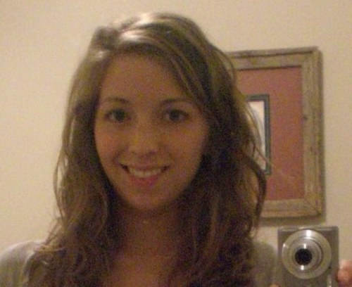 Looking for some fun, not fussy, just like EVERYTHING. Make me love you! Love #PicSwap

Kik - soph_babey
