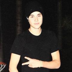 if u r not luke brooks get off my twitter now