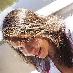 Sonhar e tentar ser feliz ♪ Mistura Exata de Anjo com Mulher...^^