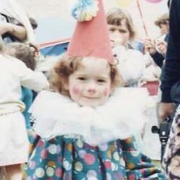 Sulliemm's profile picture. coffee drinker, cheese eater, umbrella loser ...