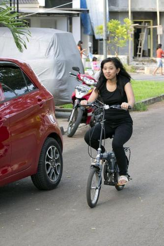 CaeciliaNovi's profile picture. Sedang mendalami dan berusaha menikmati ilmu perbakmian -,-