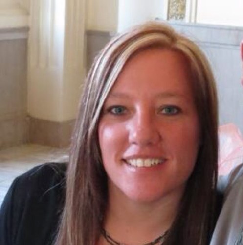 poohjew's profile picture. 