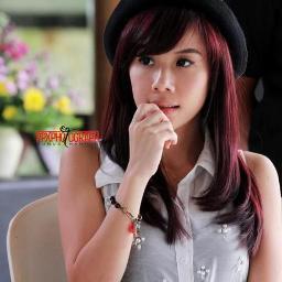 The 1st official twitter fanbase of CherlyderSumatera :) We love cherly and cherybelle! always support them!
