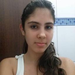 You know i'll be you life, your voice, your reason to be
My love, my heart is breathing for this moment in time