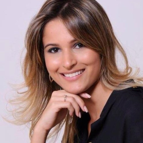 liviamanogueira's profile picture. 