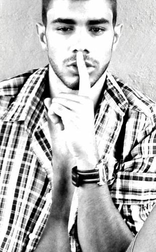 ATOR AMOR ARTE. [Tudo é questão de energia! Seja bem-vindo se a sua for boa.]
