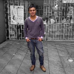 estudiante de administración de empresas en la universidad sergio arboleda, deportista y empresario.