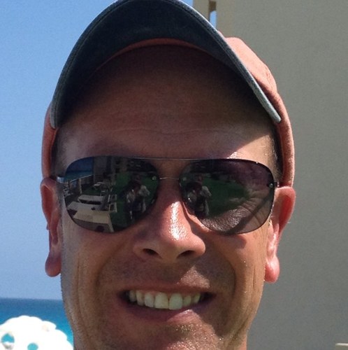 daroberts007's profile picture. 