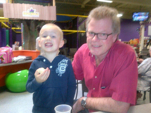 stradow_tom's profile picture. 