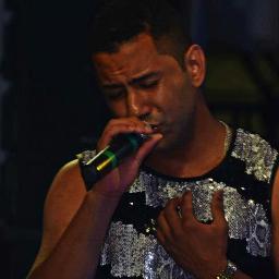Cantor ( pagode baiano) , compositor , casado, dois filhos.
A musica : significa liberdade e um conjunto infinito de sensações e emoções na minha vida...