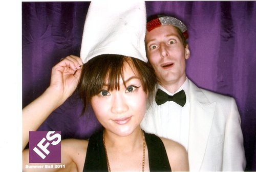 Tom__Collings's profile picture. software dev, badminton player, impatient & blunt