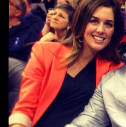 Proud wife, daughter, sister & friend. Lover of sunshine, painted nails, Mexican food & meatloaf. Ranch dressing connoisseur. Follow me on Instagram: mweeden