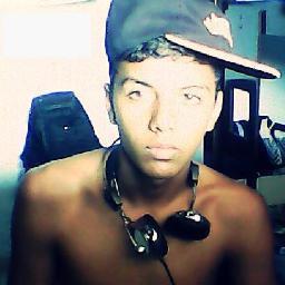 Estamos juntos com a rápa que entende nossa proposta. Tirar com a cara dos boy, mostrar qual é nossa cara, se tem motivo nós ri, se não é cara fechada!