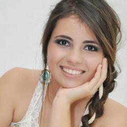 Cada dia que passa fico mais Fã da @IsabellaCamargo, ela #Canta e #Encanta todo mundo . Amamos Você ! Feito por : @WeidaSoares