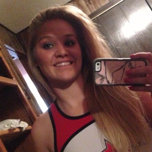 lovelyladylumps's profile picture. Live in the country :),  work as a Dental Assistant and love watching sports ! Thats all ya need to know :)