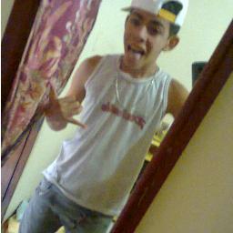 Hétero , 14 Anos  .. 
Curto Pagodé pra carai !