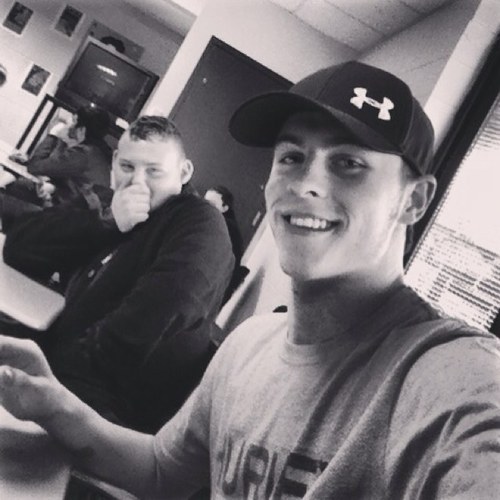 blaaakehood's profile picture. it it what it is