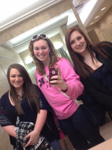 Jaaccqqllyynn's profile picture. “If you want to know where your heart is, look at where your mind goes when it wanders.”
–Anonymous