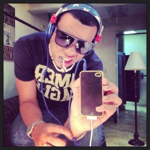 Jansty1412's profile picture. 