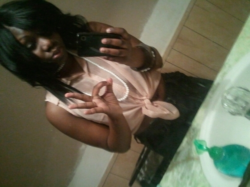 hard for me to put my trust in somebody , but follow me