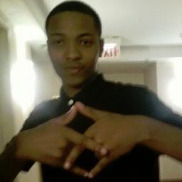 #Niggas talk down im just tryna climb
#R.i.p to my fam