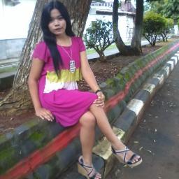 Astri Kurnia Ningrum || Pati, 7-1-98 || SMP N 5 Pati || 9A || ♥God , ♥Parents , ♥Familly , ♥Friendsε˘`) Mention for follback :)* (ˆ⌣ˆ))