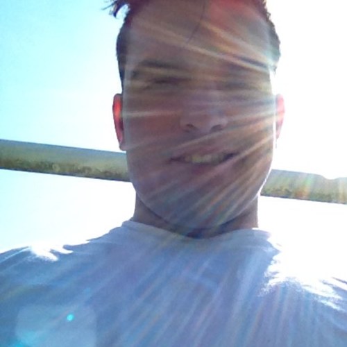 AzarMam's profile picture. 