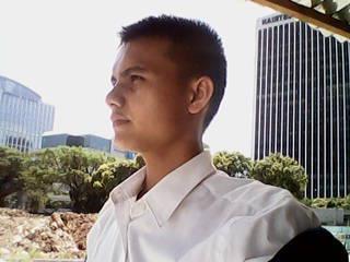 @Febby_fl :* //slalu optimis,pandangan kedepan dan yg berlalu biarlah berlalu//gak suka sejarah