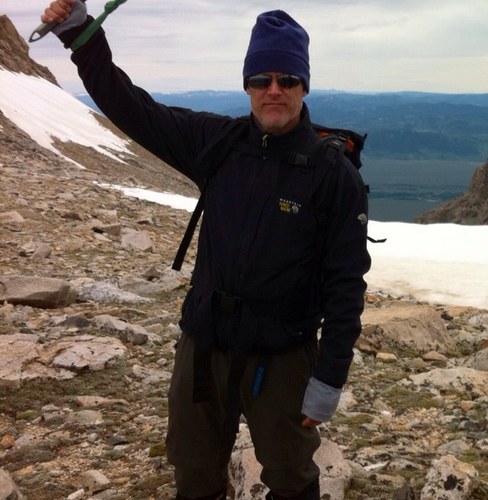 A6west's profile picture. Lawyer, xmarine, xjournalist, xproduction vp, dad, nascent brewer & hop grower, gay for musicals, lover of art and uncomfortableness.