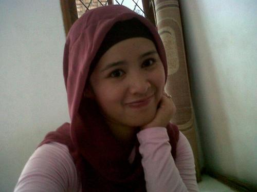 hanynuraini_88's profile picture. 