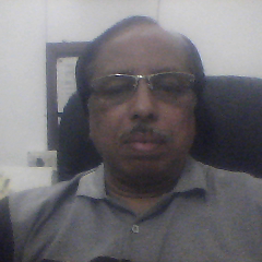 I am a 50+ and running a software company in India with offices in UK, USA and Dubai.I hold Masters' in Economics and MBA from IIFT. I am an art lover