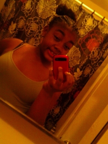 -I am soo cute and i love to dance.....!!3