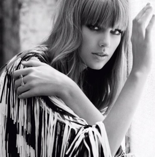 I'm a powerful witch. Don't mess with me unless you want to die. My best friend is @CarrieU_RP_. {Single and looking} {RP}