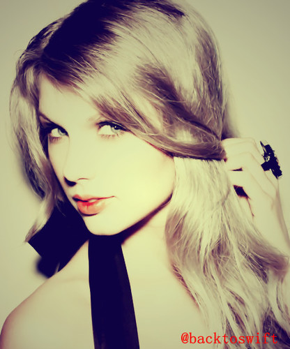 ♥  Taylor Squared