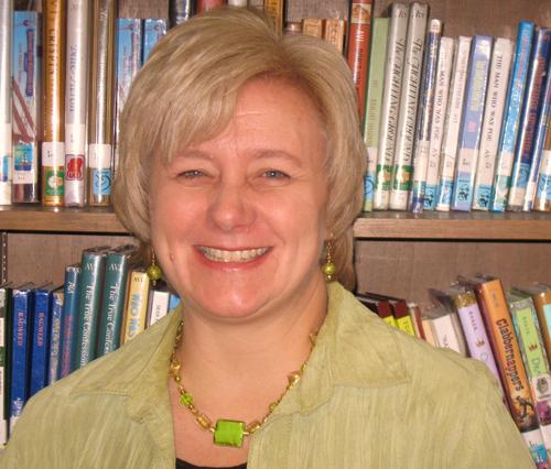 Middle school library media specialist, constantly learning, AASL School Library Month committee member
