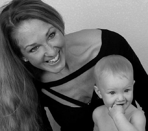 EliseballLaura's profile picture. 