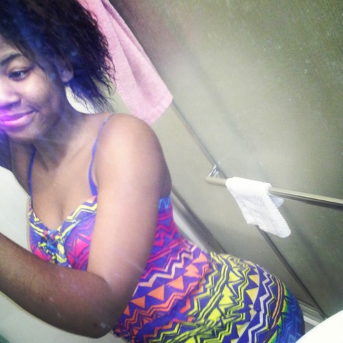 Wassup ♥ Im Naydiia |420| I believe that if you truely love someone  your actions will show ♥ Singing, Laughing,Loving and Living