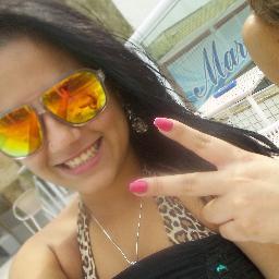 Simplees && Guerreira , que mesmo attravéz da door , Está Sorrindo .. My bb, #Hugoo 3