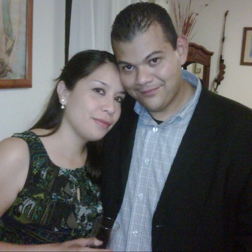 Ingeniero...!! Chivista de Corazon y Enamorado de Mi Amor M@ri♥n...!! Te Amo mi Amor!! ☺